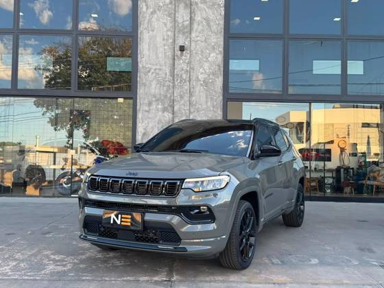 JEEP COMPASS 2.0 HURRICANE 4 TURBO GASOLINA BLACKHAWK AT9 JEEP COMPASS 2.0 HURRICANE 4 TURBO GASOLINA BLACKHAWK AT9